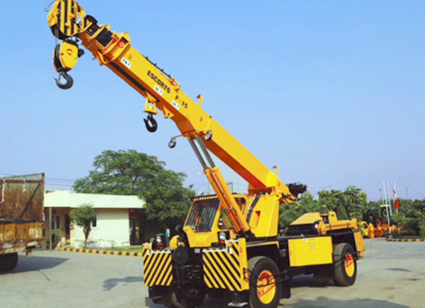 24 Hours Cranes On Hire Services in Kanpur Uttar Pradesh India